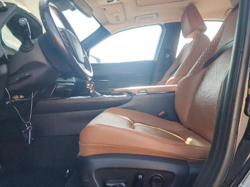 Obsidian 2021 Lexus UX 250h Base