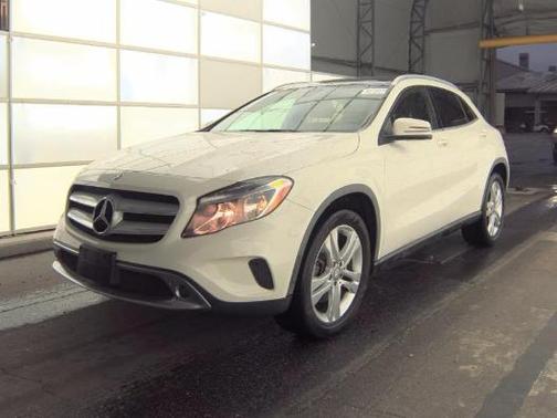 2017 Mercedes-Benz GLA 250 Base