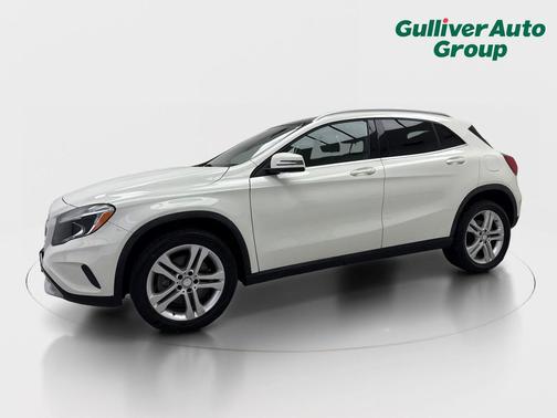 2017 Mercedes-Benz GLA 250 Base
