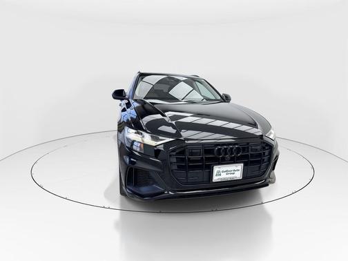 2019 Audi Q8 3.0T Premium Plus