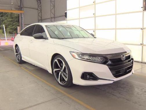 Platinum White Pearl 2022 Honda Accord Sport SE 1.5T