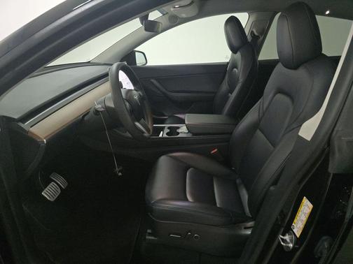 Solid Black 2022 Tesla Model Y Performance Dual Motor All-Wheel Drive