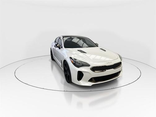 2022 Kia Stinger GT1