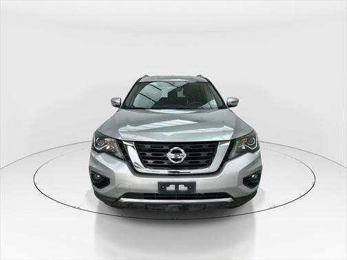 2018 Nissan Pathfinder SV