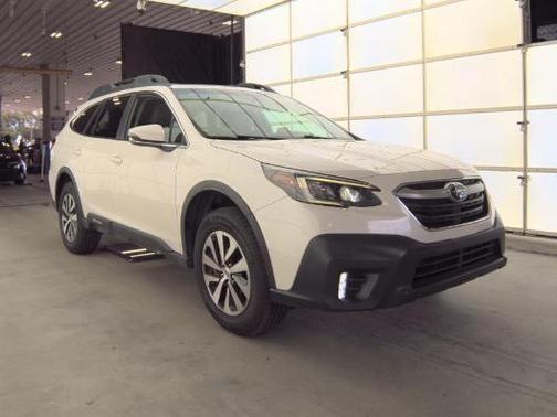 Crystal White Pearl 2021 Subaru Outback Premium