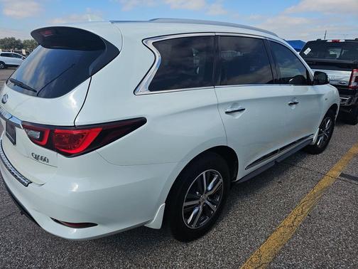 2020 INFINITI QX60 Luxe