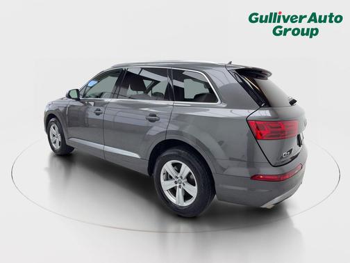 2019 Audi Q7 45 Premium Plus