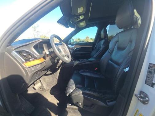 2018 Volvo XC90 T6 Inscription