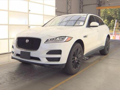 Fuji White 2018 Jaguar F-PACE 25t Prestige