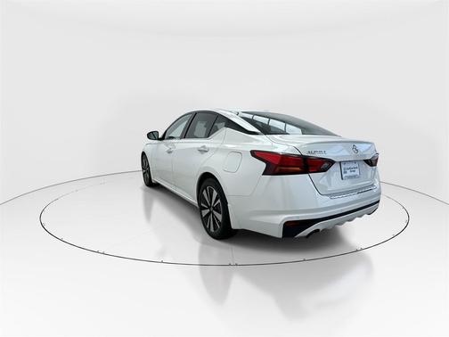 2021 Nissan Altima 2.5 SL