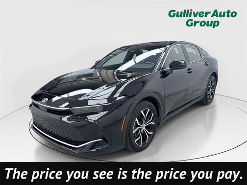 2025 Toyota Crown XLE