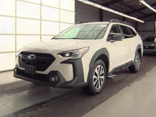 Crystal White Pearl 2024 Subaru Outback Premium