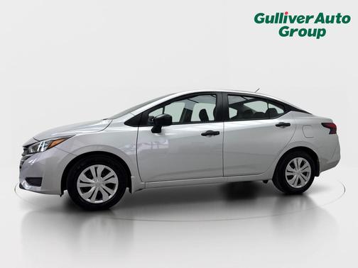 Brilliant Silver Metallic 2025 Nissan Versa 1.6 S