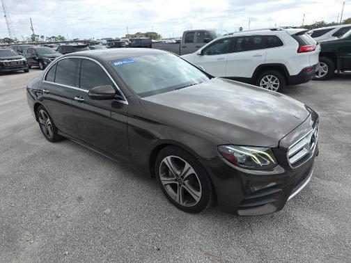 Dakota Brown Metallic 2018 Mercedes-Benz E-Class E 300