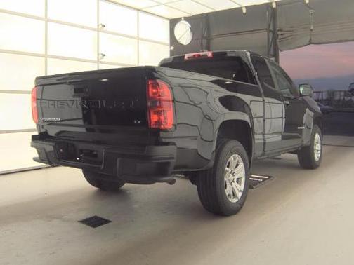 Black 2022 Chevrolet Colorado LT