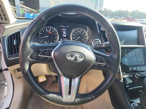Majestic White 2018 INFINITI Q50 3.0t LUXE