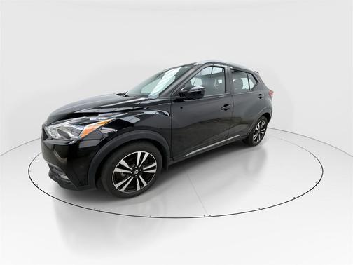 2019 Nissan Kicks SR