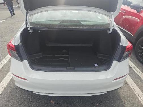 Platinum White Pearl 2024 Honda Civic LX
