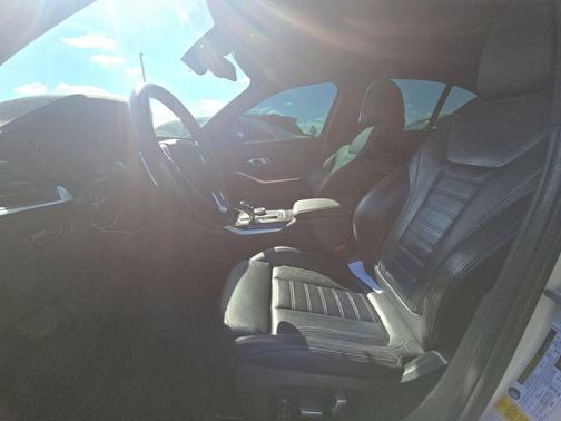 2019 BMW 330 330i