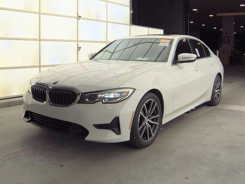 2019 BMW 330 330i