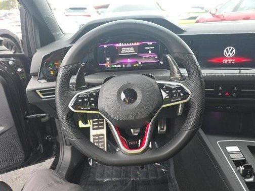 2022 Volkswagen Golf GTI 2.0T S DSG