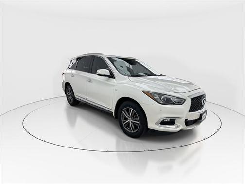 2017 INFINITI QX60 Base