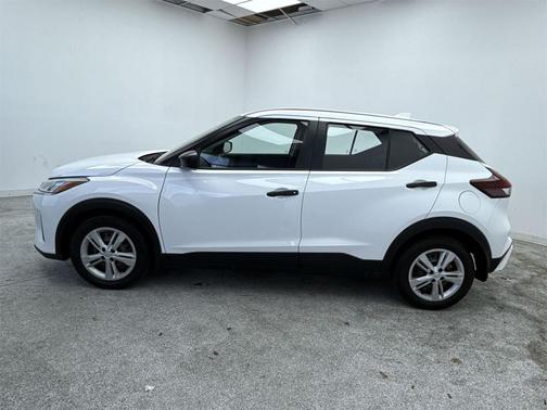 2021 Nissan Kicks S