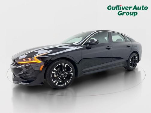 Ebony Black 2022 Kia K5 GT-Line