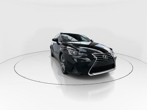 2018 Lexus IS 300 Base