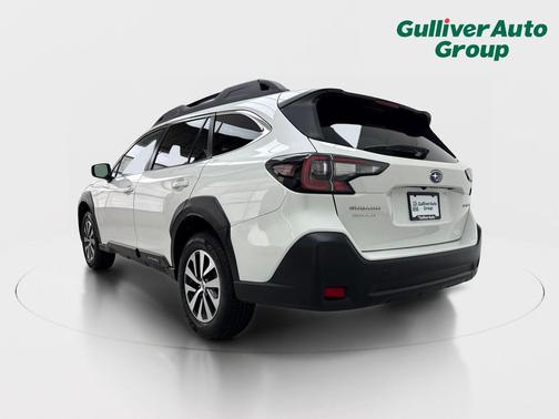 Crystal White Pearl 2024 Subaru Outback Premium