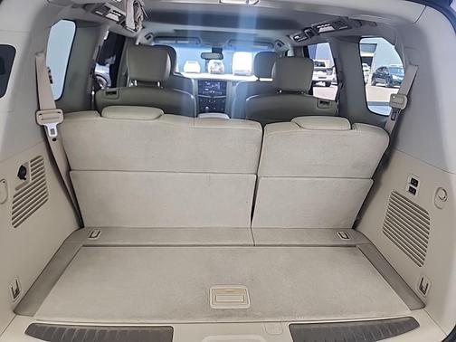 2016 INFINITI QX80 Base
