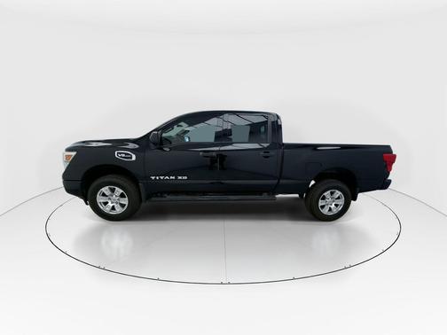 2017 Nissan Titan XD S