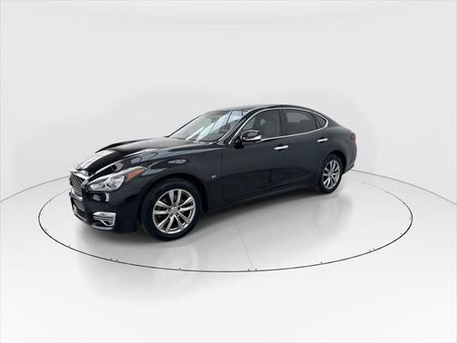 2015 INFINITI Q70 3.7X