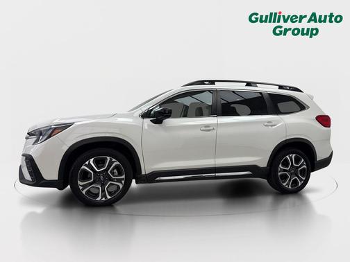 Crystal White Pearl 2024 Subaru Ascent Limited 7-Passenger