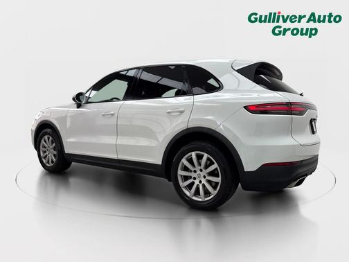 Carrara White Metallic 2019 Porsche Cayenne Cayenne