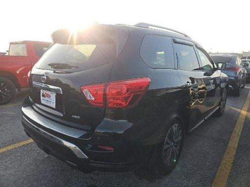 2020 Nissan Pathfinder S 4WD