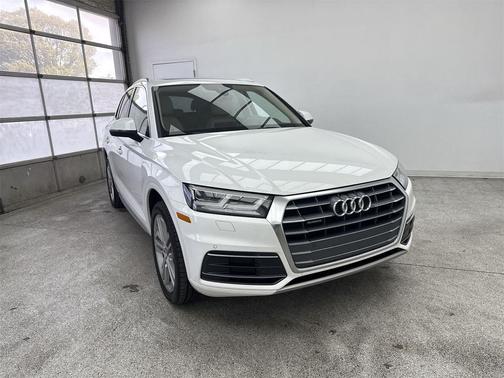 2018 Audi Q5 2.0T Tech Premium