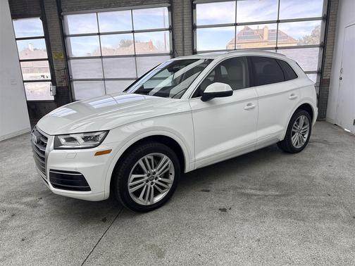 2018 Audi Q5 2.0T Tech Premium