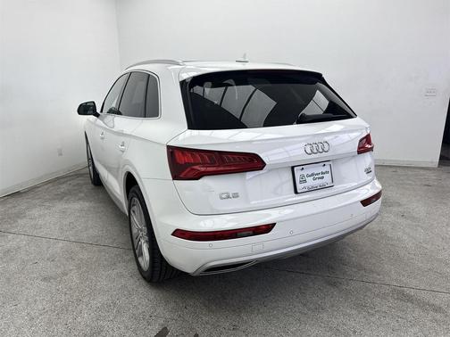 2018 Audi Q5 2.0T Tech Premium