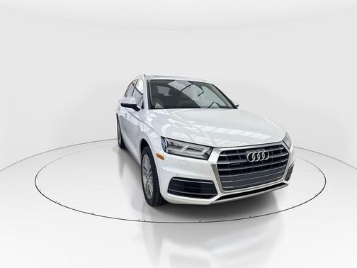 2018 Audi Q5 2.0T Tech Premium