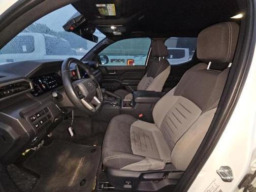 Ice Cap 2024 Toyota Tacoma TRD Sport