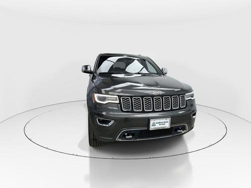 2020 Jeep Grand Cherokee Overland