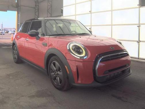 2023 MINI Hardtop Cooper