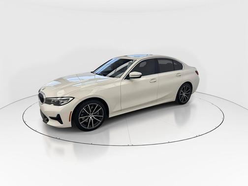 2019 BMW 330 330i