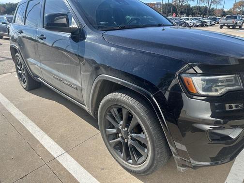 2020 Jeep Grand Cherokee Altitude