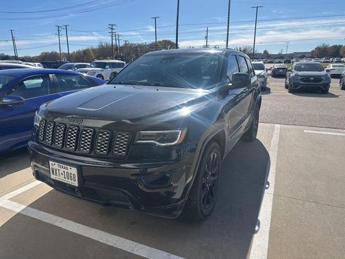 2020 Jeep Grand Cherokee Altitude