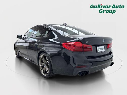 Black Sapphire Metallic 2018 BMW M550 i Xdrive