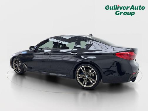 Black Sapphire Metallic 2018 BMW M550 i Xdrive