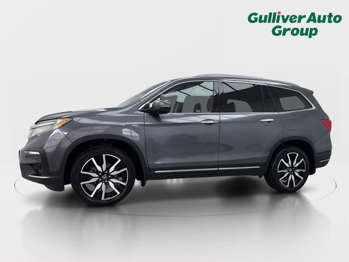 Modern Steel Metallic 2019 Honda Pilot Touring 8-Passenger