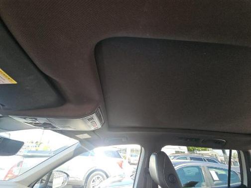 Pure White 2022 Volkswagen Tiguan 2.0T SE R-Line Black 4MOTION